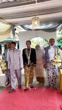Pujaningsih