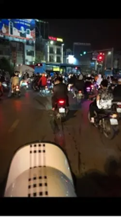 8h tô hiệu 😂