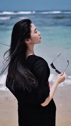 3 Foto • ‘Kece