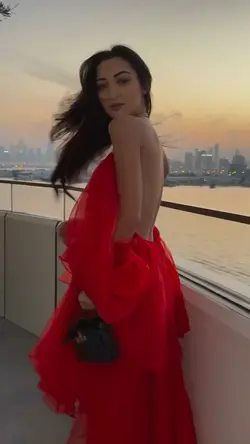 Red dress 