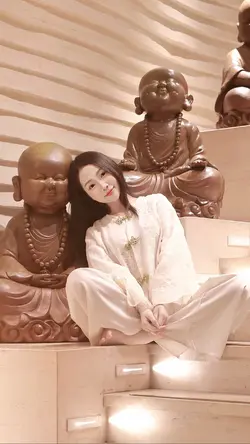 1 ảnh + màu