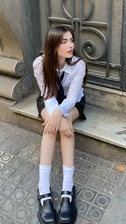 Cute Spain Girl 
