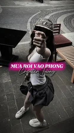 MUA RƠI VÀO PHÒNG