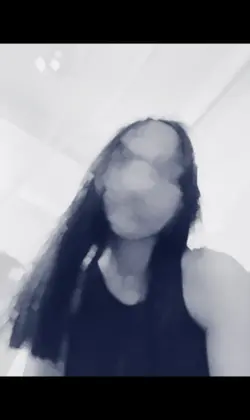 Mo