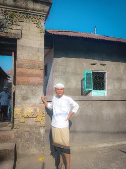 MESEBENG POLOS