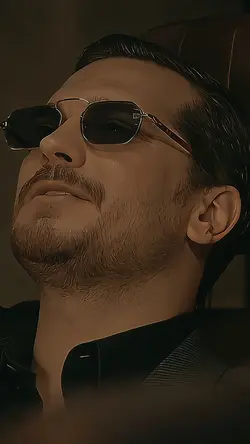 Eşref Tek