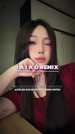 Í Á I A Ồ