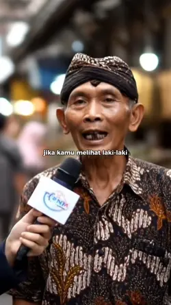 dia sedang bertarung