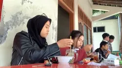 Timelapse makan