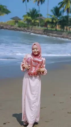 2 video 4 foto 