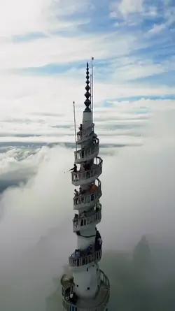 The Ambuluwawa Tower