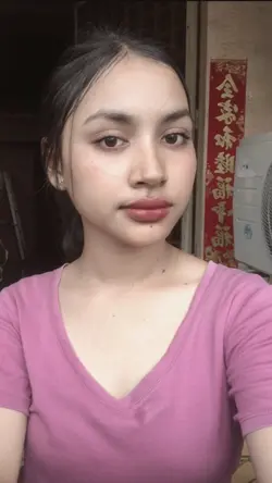 នារីកំសត់..💔