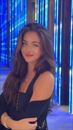 Hadise kara kara