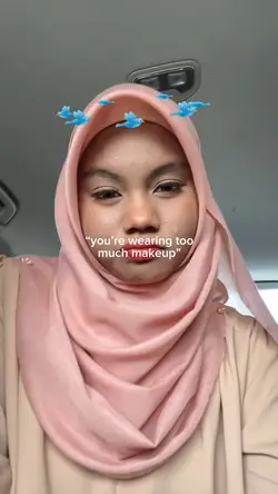 too much makeup?