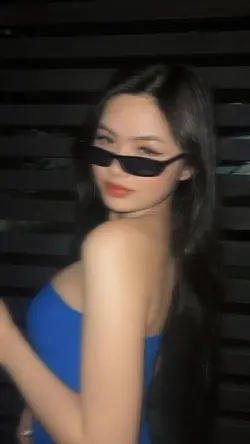 AESTHETIC BLUR