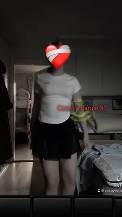 Care to dance?? 🐍 