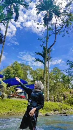 Nikmati Pemandangan