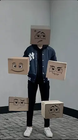 trend kepala kardus 