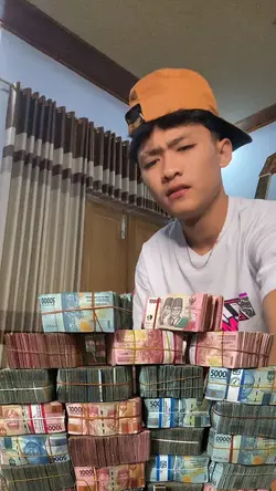 mentahan uang banyak