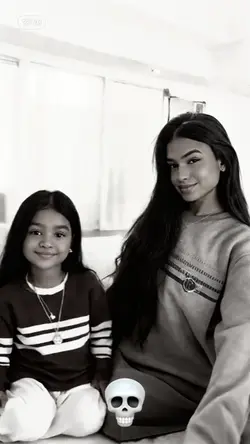 MAE E FILHA IA