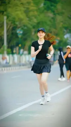 slowmo maju mundur 