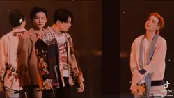 STATUE BTS