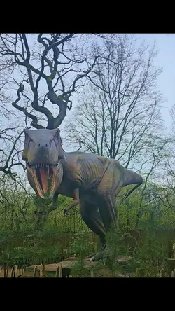 T rex roar