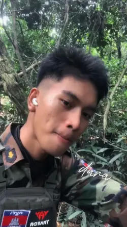bជាទាហ៊ានការពារទឹកដី