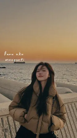 Aestethetic lyric