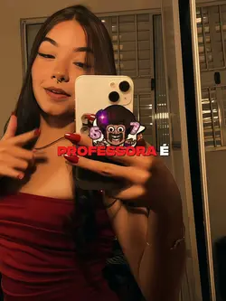 PROFESSORA É 67