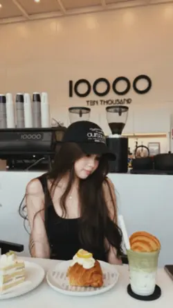 1 ảnh + màu