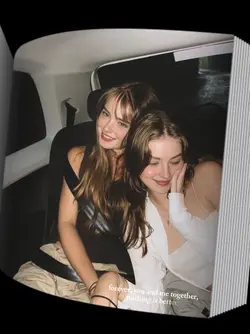 flipbookmoments 