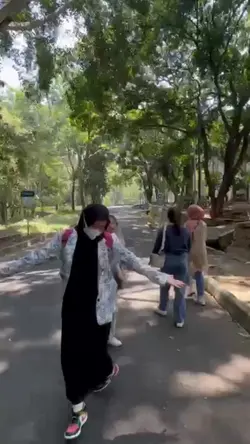 video random