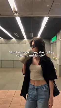 don't approach her