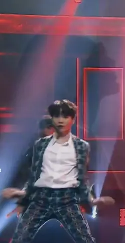 BTS🤩