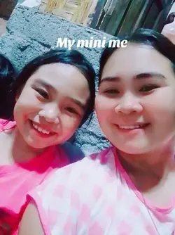 mother daughter 