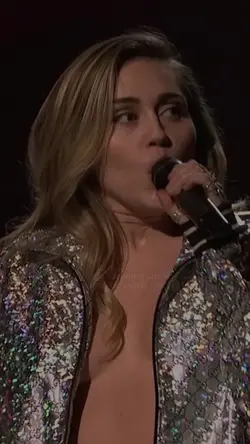 Miley Cyrus 