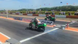 drag racing 
