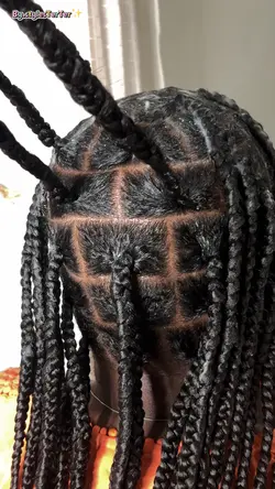 Large Knotless braid