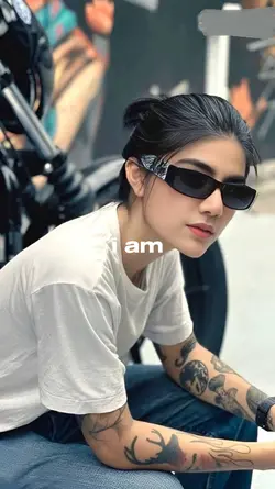 money love me