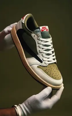 NIKE SHOES - TENIS