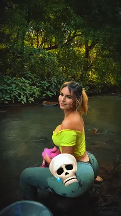 1 clip template