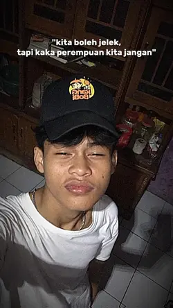 "kita boleh jelek,