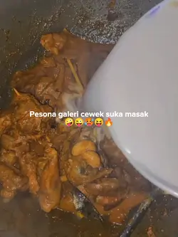 CEWE SUKA MASAK