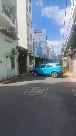 Nhà giá rẻ