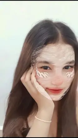 មនុស្សធ្នាប់ស្នេហ៍
