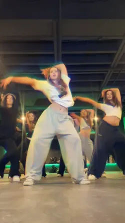 DANCE GASOLINA TREND