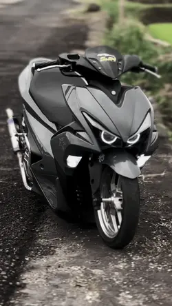CINEMATIC HD BLUR