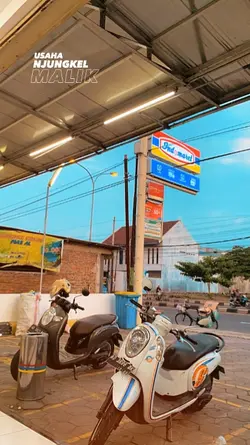 Usaha Jungkel Malik