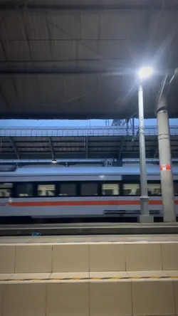 Slowmo Garam Dan